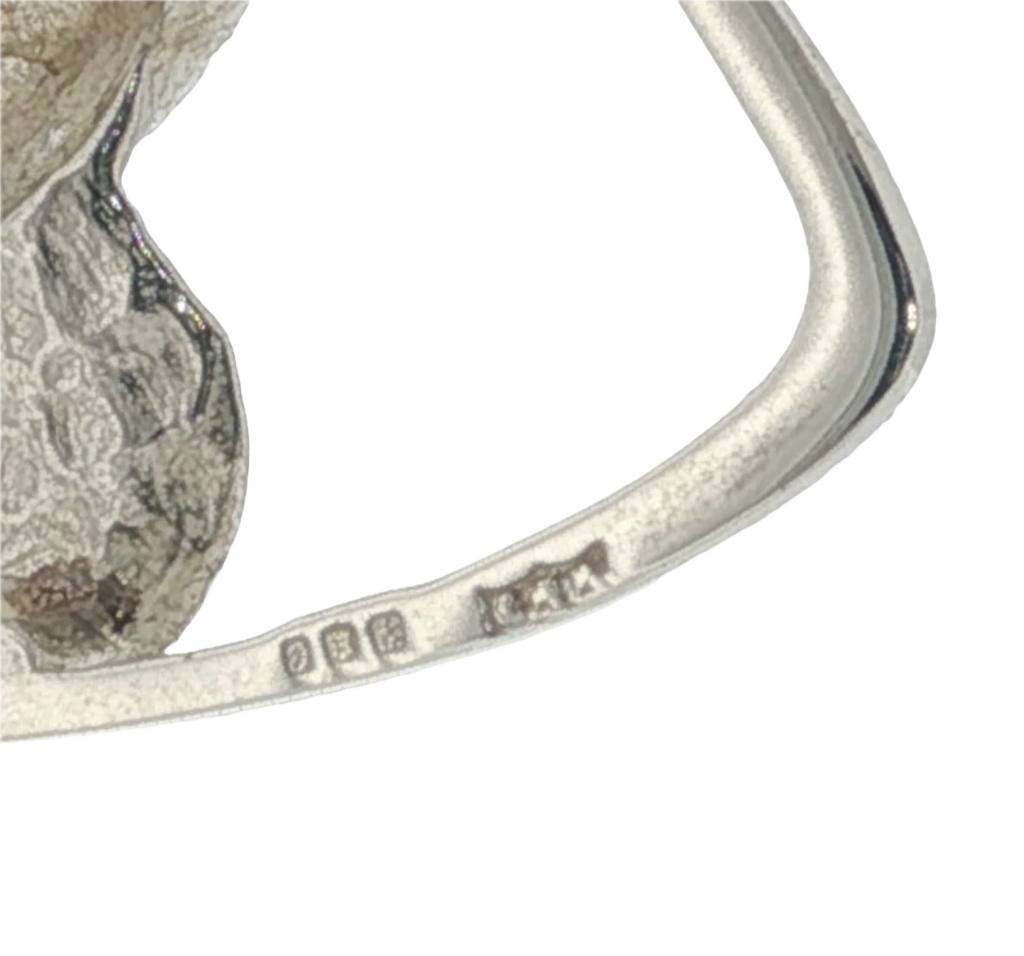 Magnus Maximus 1977 Sterling Silver Bird Pendant & Chain